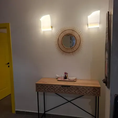 Vila Don House Golem (Tirana)