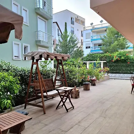 Don House Vila Golem (Tirana)
