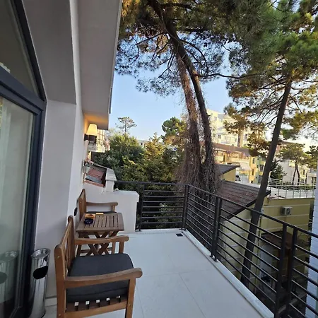 Vila Don House Golem (Tirana)