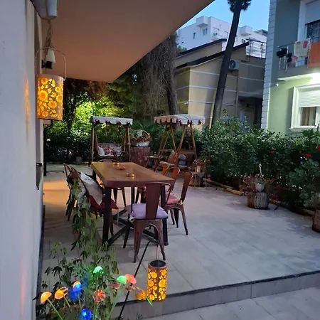 Villa Don House Golem (Tirana)